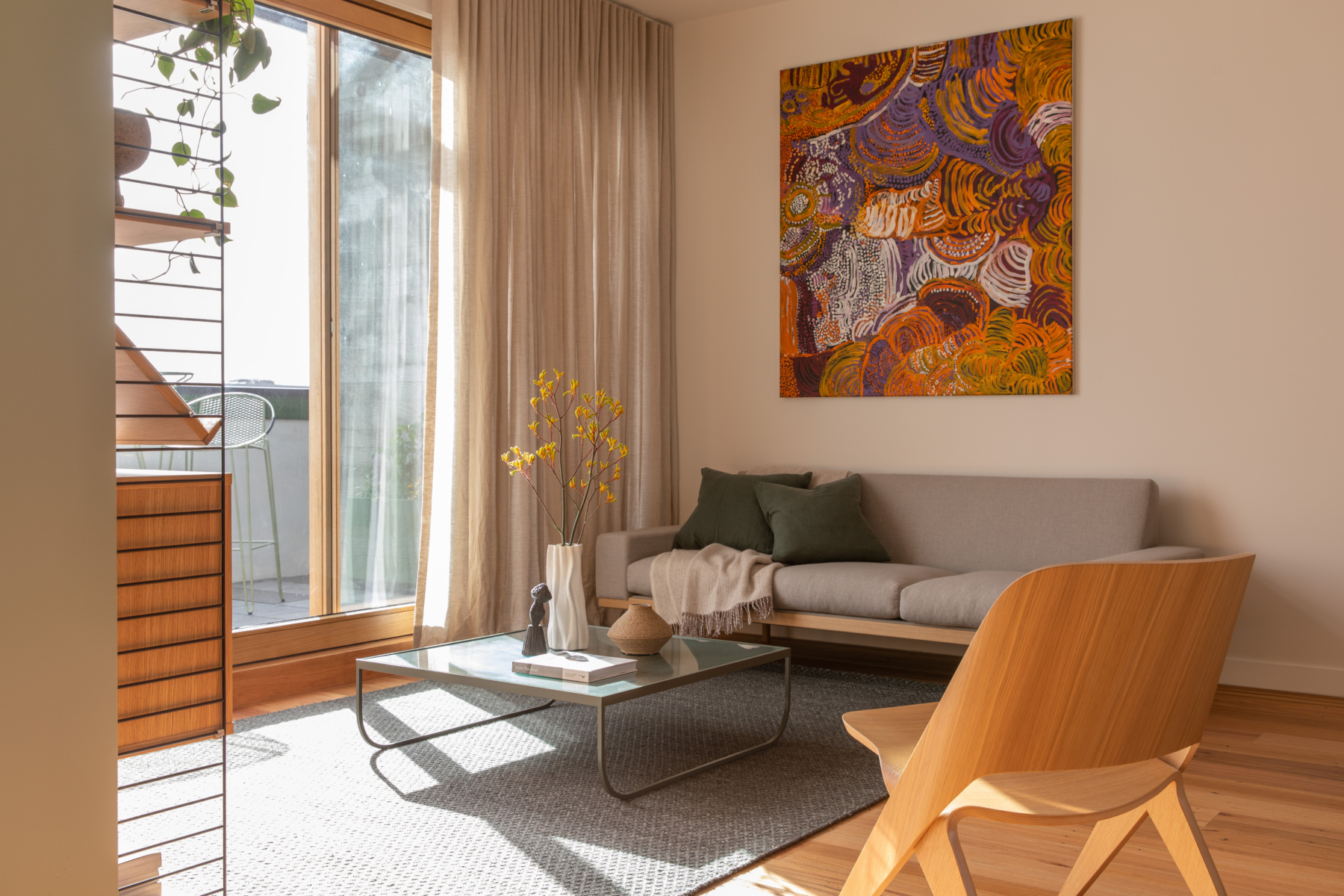 The places in which we choose to live can drive the positive impact our cities deserve. But how can we help make the benefits of a sustainable home more easily understood? More consistent internal temperatures and better acoustic performance are pretty tricky to capture in a photograph, and if you're used to living in drafty spaces with poor insulation, it's no surprise that it's hard to imagine anything else. 