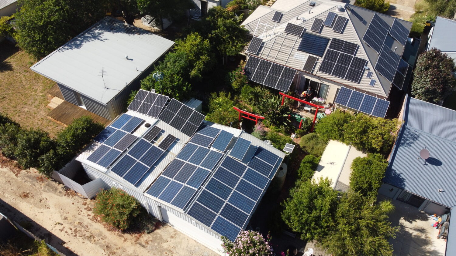 Marty's Off-Grid House