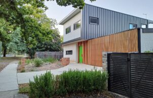 O'Connor Low-Energy Straw bale house