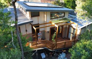 Sustainable Hills House on a Budget